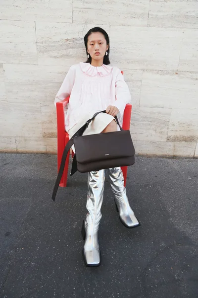 Look 3